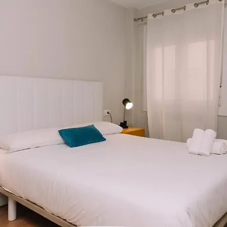 Amplio Con Luz Y Encanto By