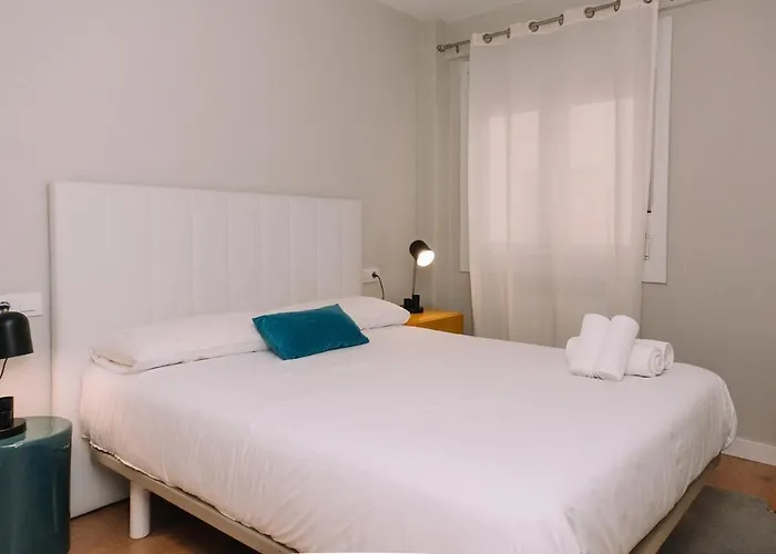 Amplio Con Luz Y Encanto By